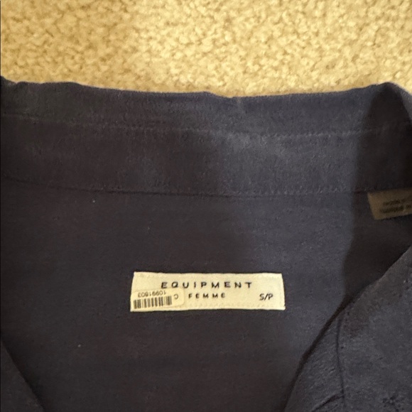 equipment blue button down - Picture 3 of 6